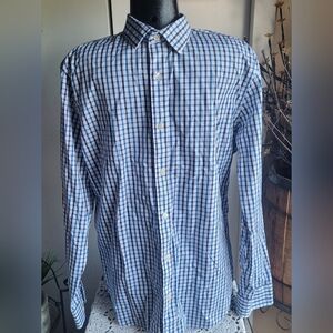 Banana Republic Men's Blue And White Checkered Slim Fit Shirt L